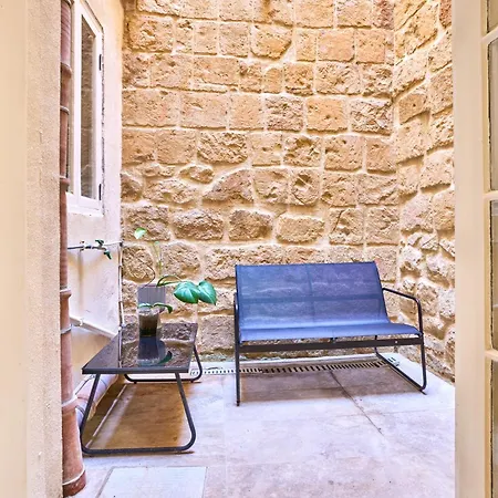 12 -16 , Pacifiku Scicluna Birgu Exterior photo