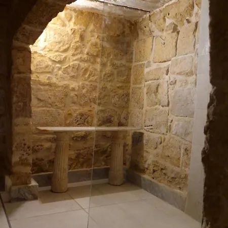 12 -16 , Pacifiku Scicluna Birgu Exterior photo
